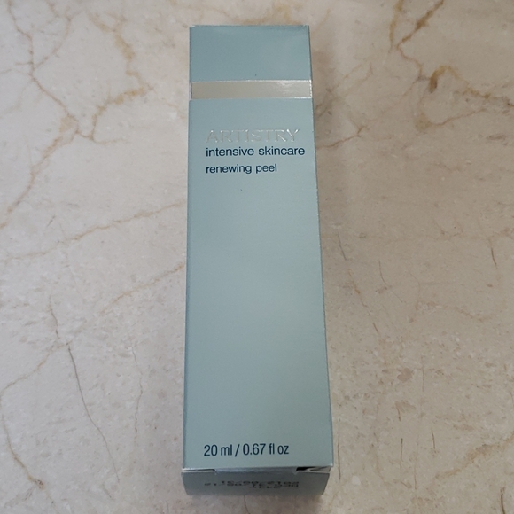 Artistry Other - Intensive Skincare renewing peel